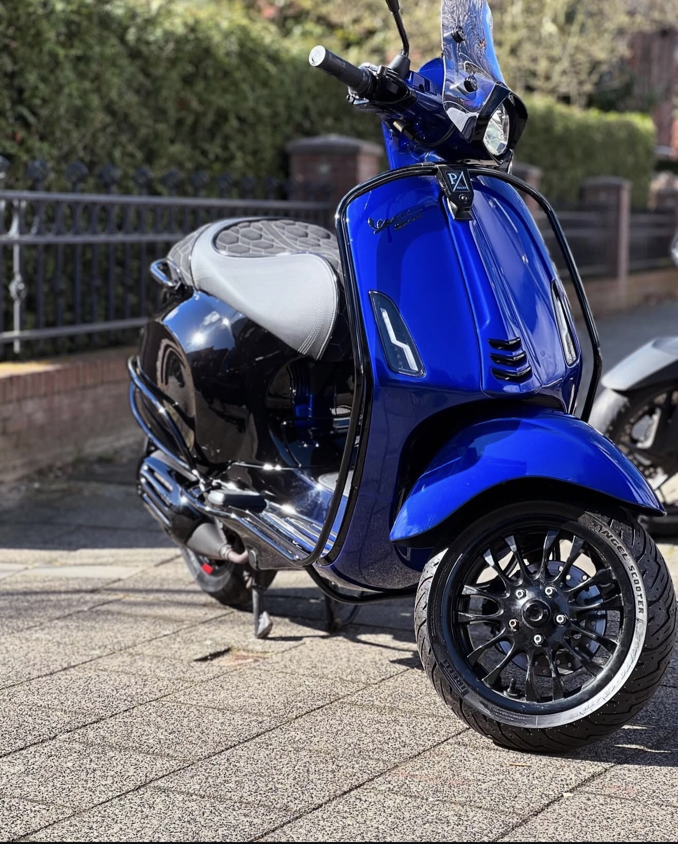 Blauwe Vespa occasion bij Scooterdiemen